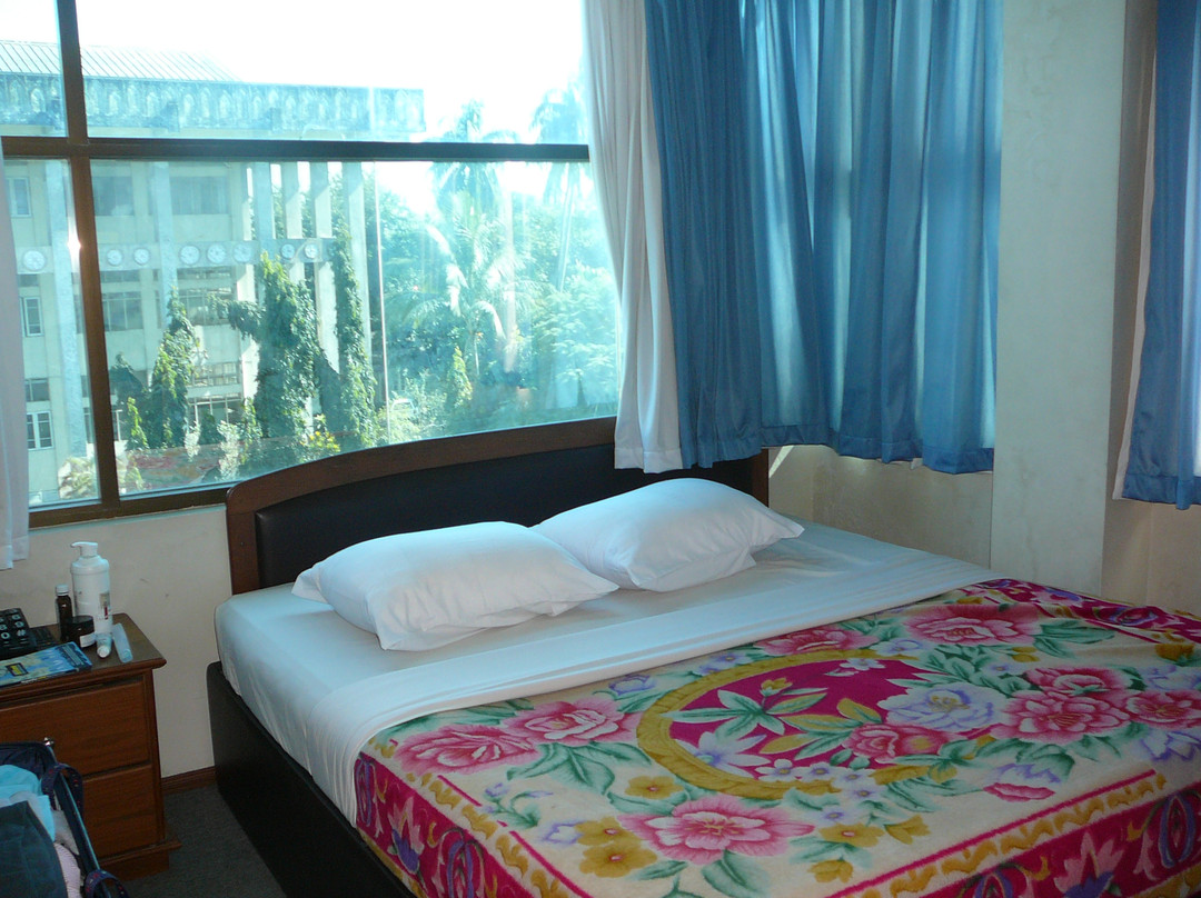 Noble Hotel
