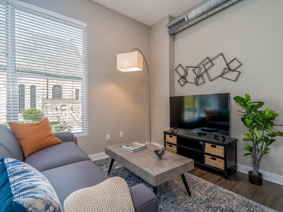 Kasa Downtown Des Moines