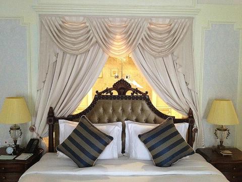 宏泉艾瑞酒店-客卧