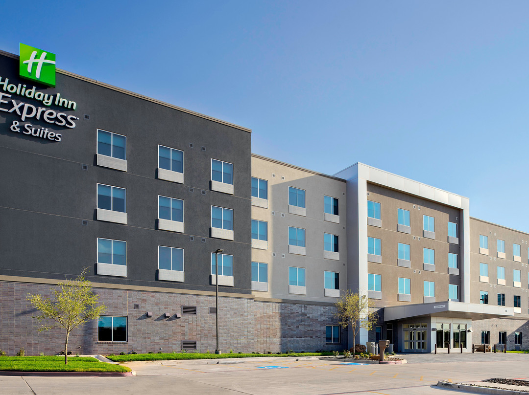 Holiday Inn Express & Suites Lubbock Central - Univ Area By IHG主图