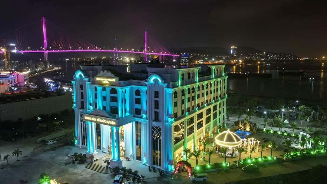 Grand View Palace Ha Long Hotel