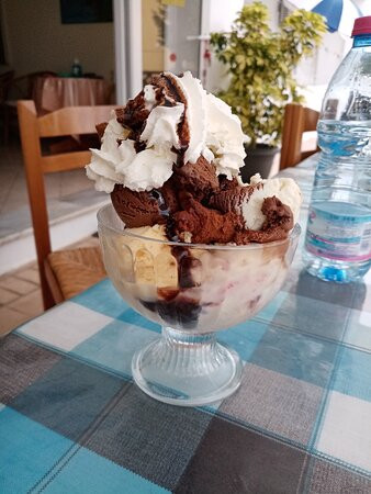 Dimitra's Apartments主图