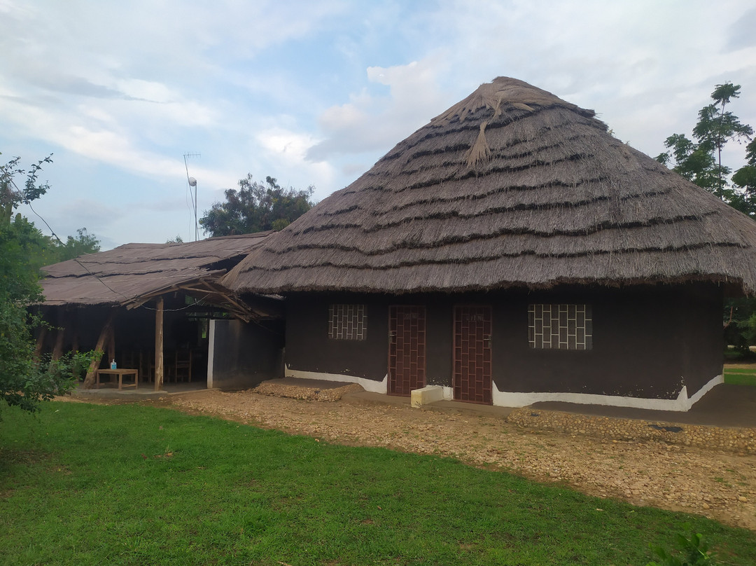 Yebo safari camp murchison falls