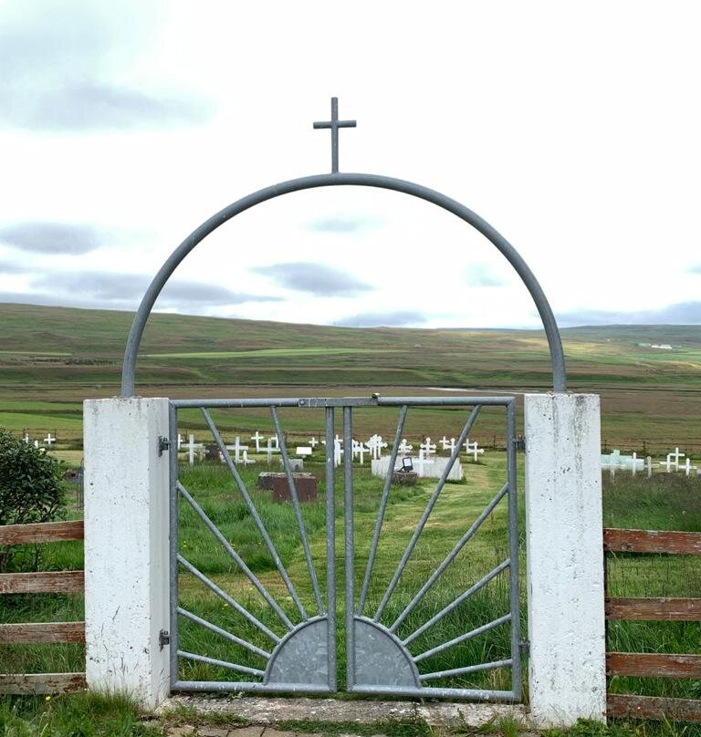 Melstaðarkirkja-Laugarbakki必去景点