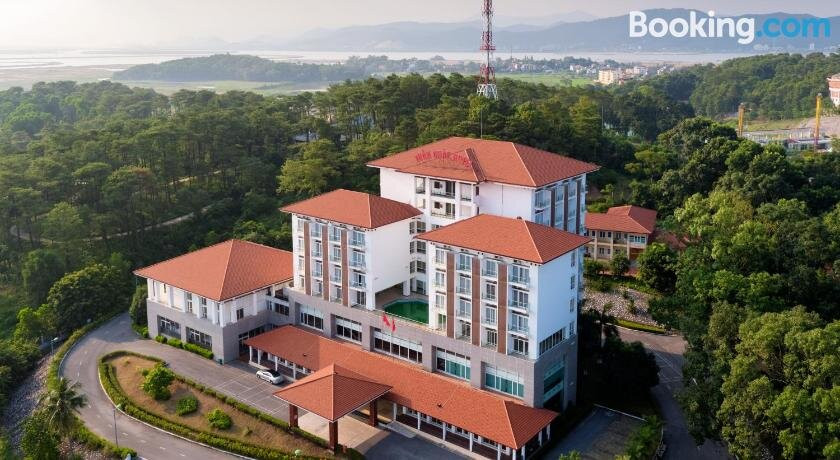Tuần Châu Resort Hạ Lọng