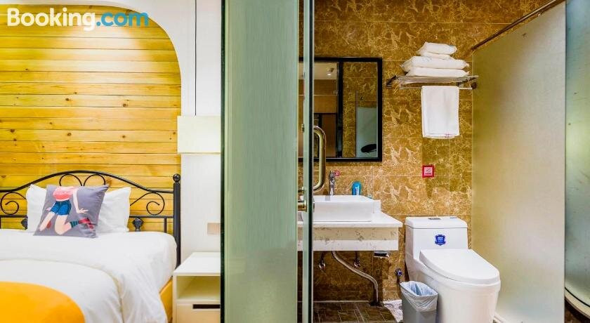 酒泉派酒店建设路欧洲苑店主图