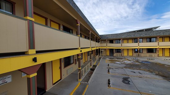 Hawthorne's Best Inn主图