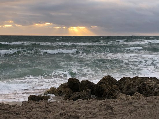 热带岛海滩度假村汽车旅馆主图
