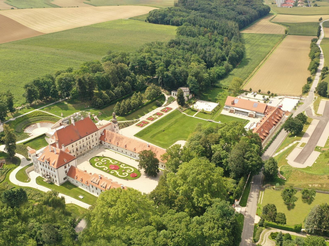 Boheimkirchen旅游攻略图片