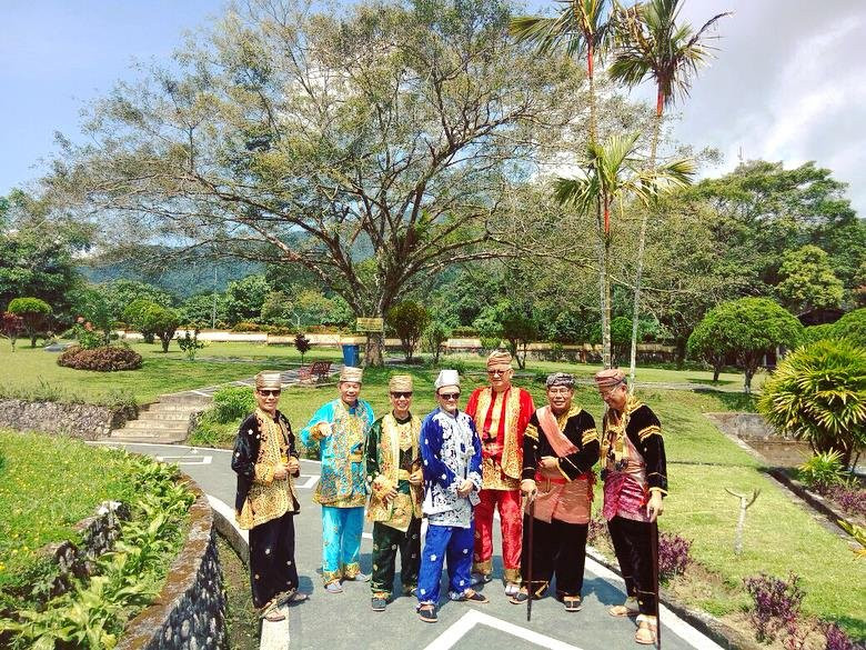 Raun Sumatra Tours & Travel-武吉丁宜必去景点