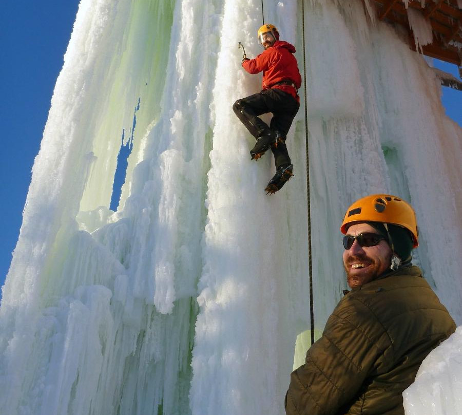 Equinox Adventures-白马市必去景点