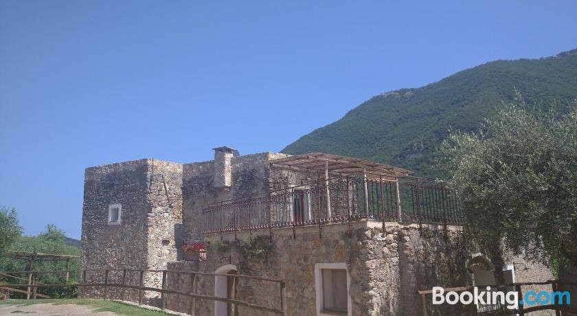 Agriturismo Le Case Rotte