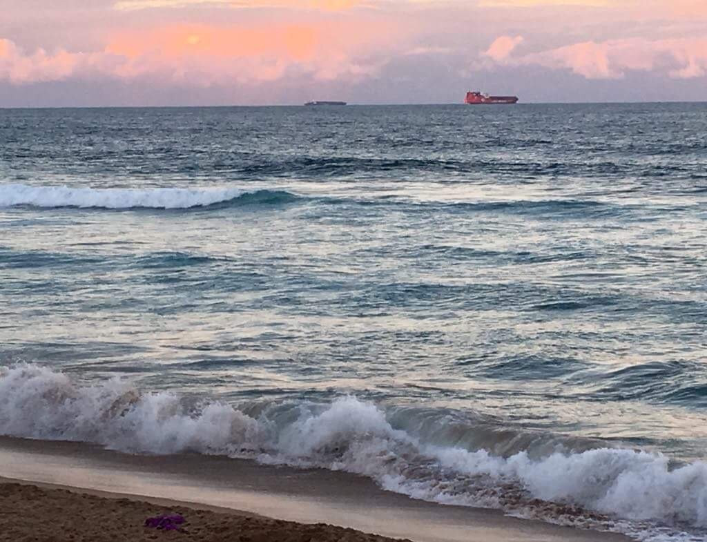 Cabana Beach Resort主图