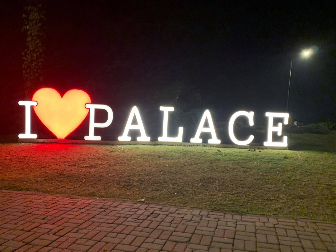 The Palace Luxury Resort主图