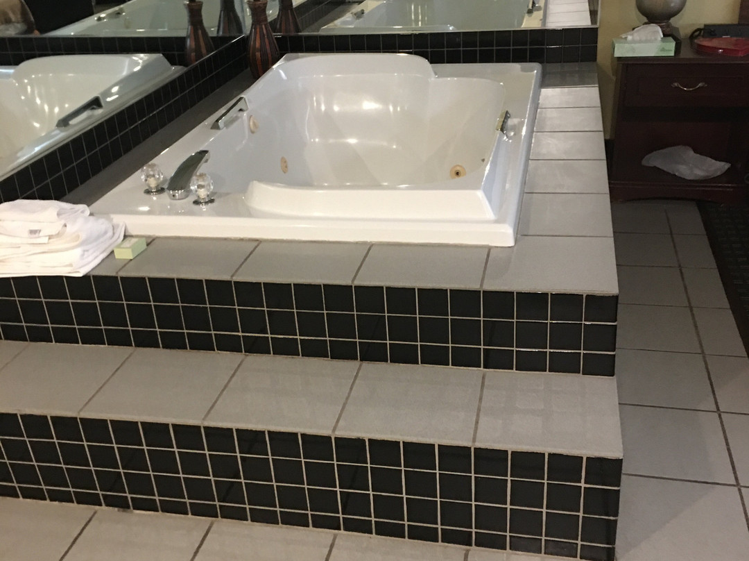 Super 8 by Wyndham Trinidad主图