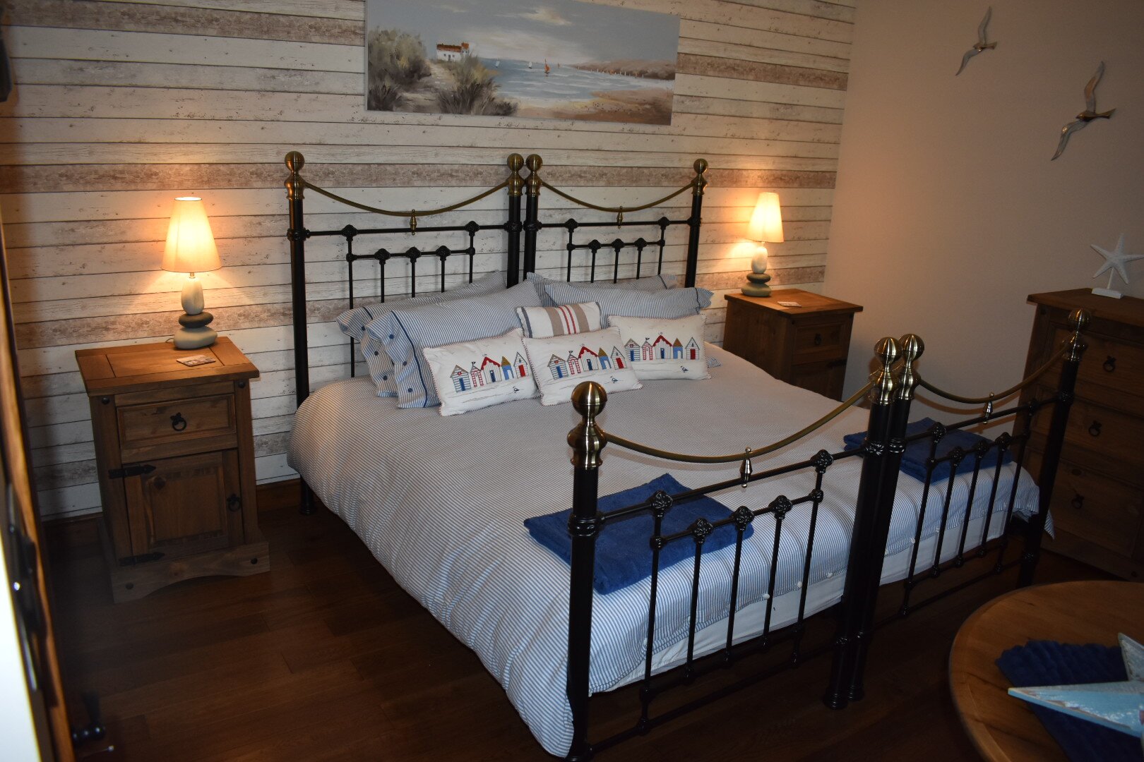 Lyonshall Lodge-官方