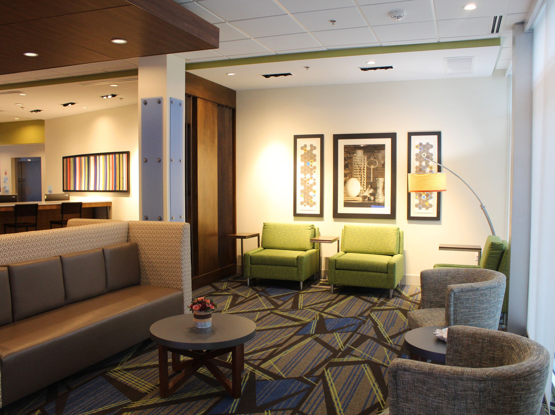 Holiday Inn Express & Suites Latta By IHG主图
