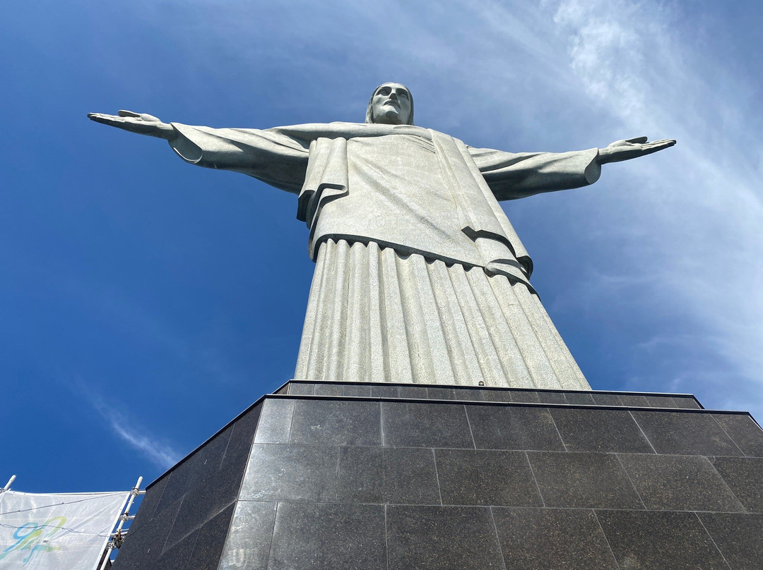 Christ the Redeemer of Itaperuna景点图片
