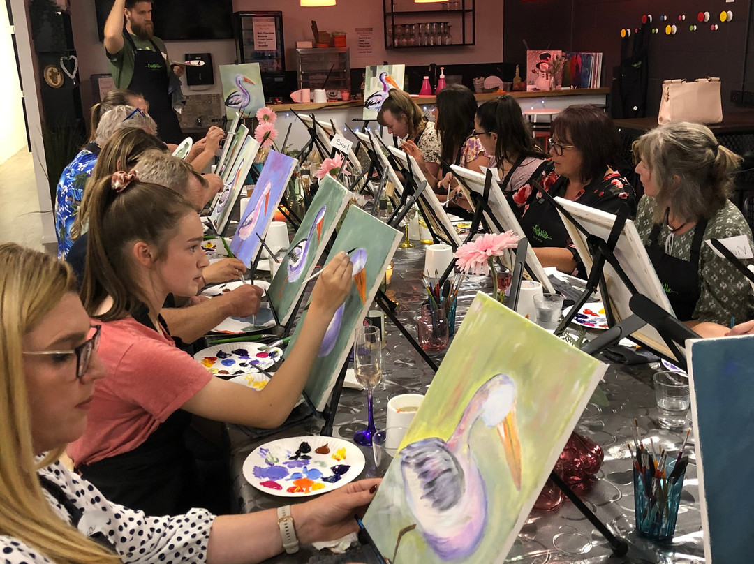PaintsVille Arts Hub景点图片