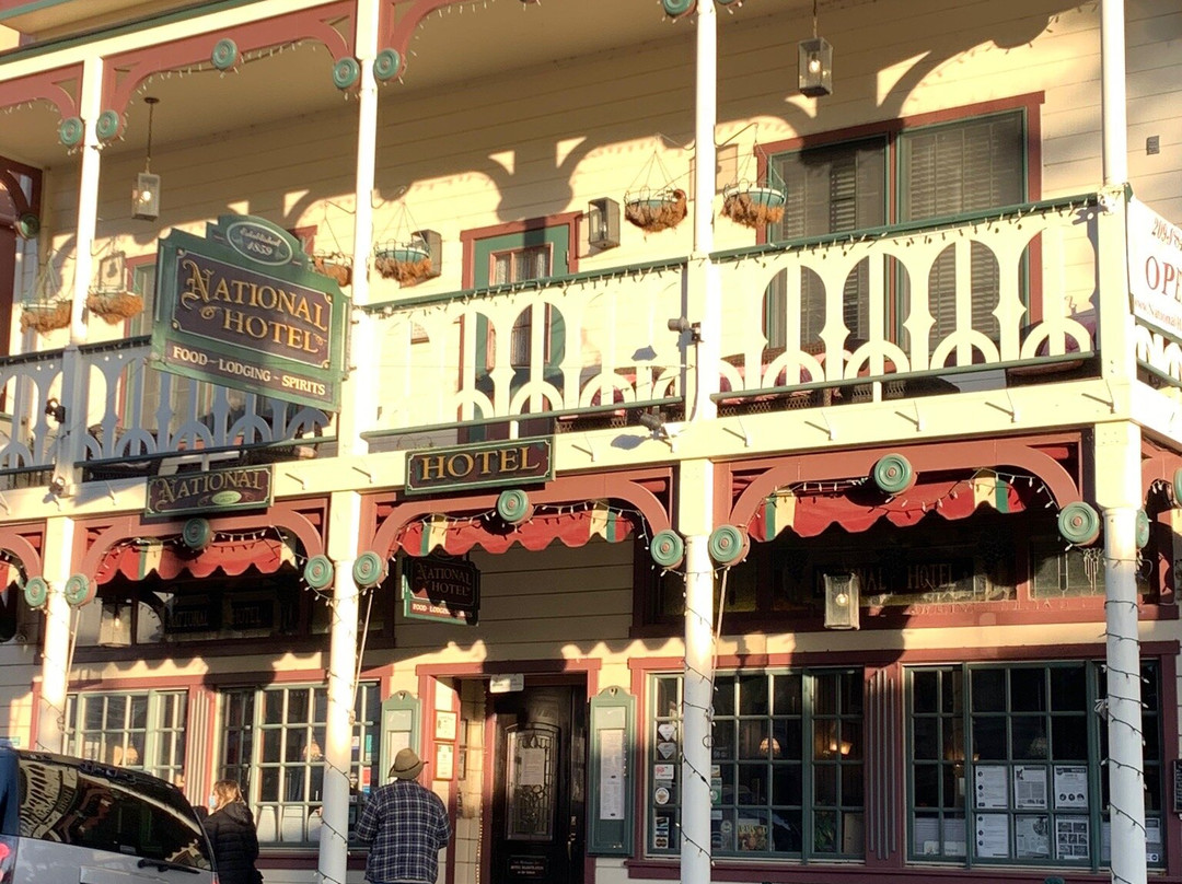 The National Hotel主图