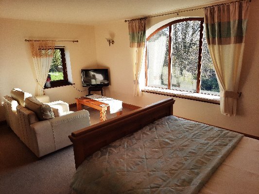 Ackroyd House-官方