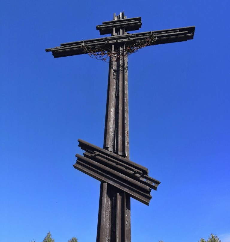 Poklonny Cross in the Memory of Unzhlag Prisoners景点图片