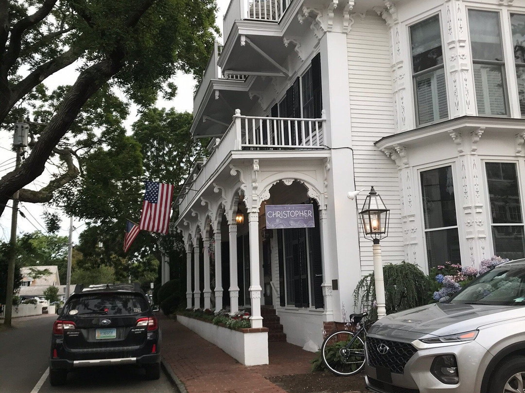 The Christopher主图