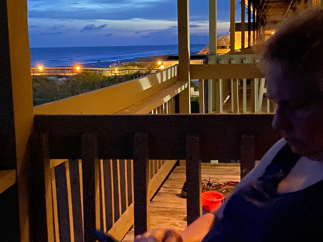 Jolly Roger Inn & Pier主图