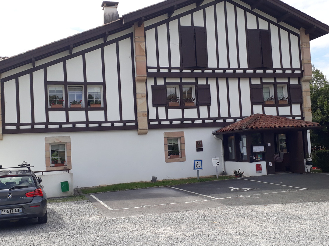 Les Jardins De Bakea主图