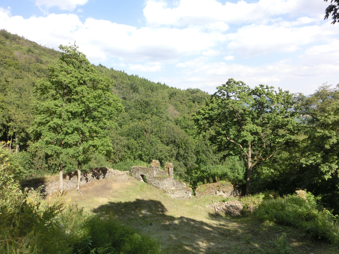 Hrad Rýzmburk U Oseka-Osek必去景点