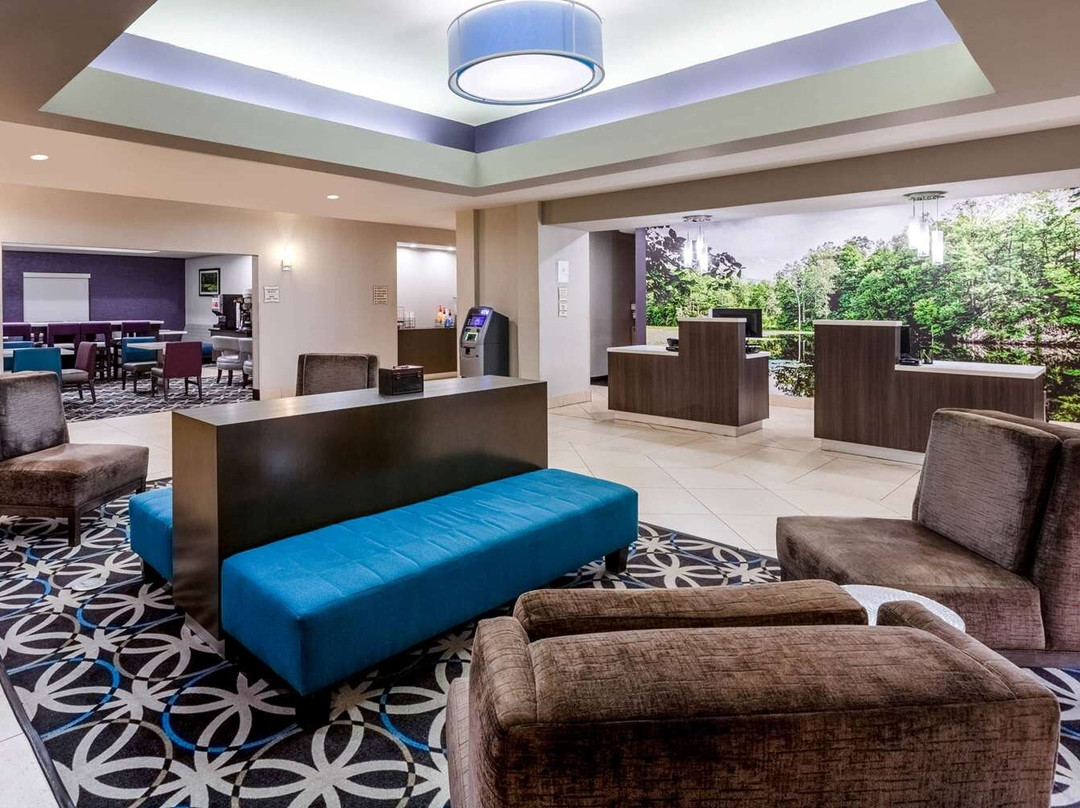 La Quinta Inn & Suites by Wyndham Lumberton主图