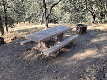 Lake Oroville State Recreation Area景点图片