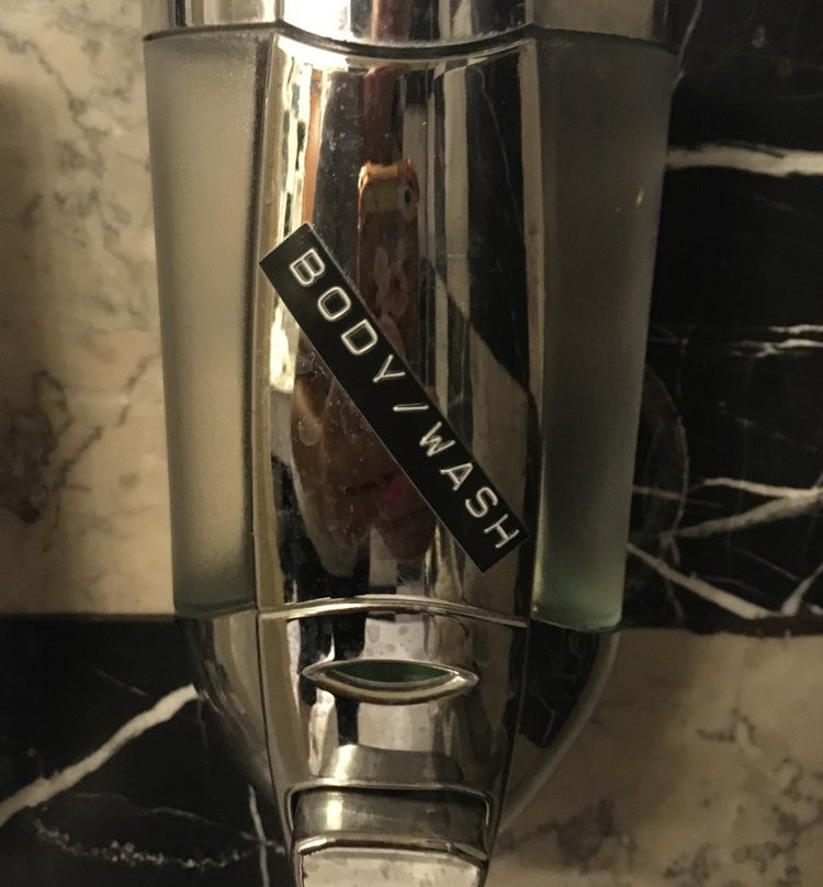 Ocean Inn & Suites主图