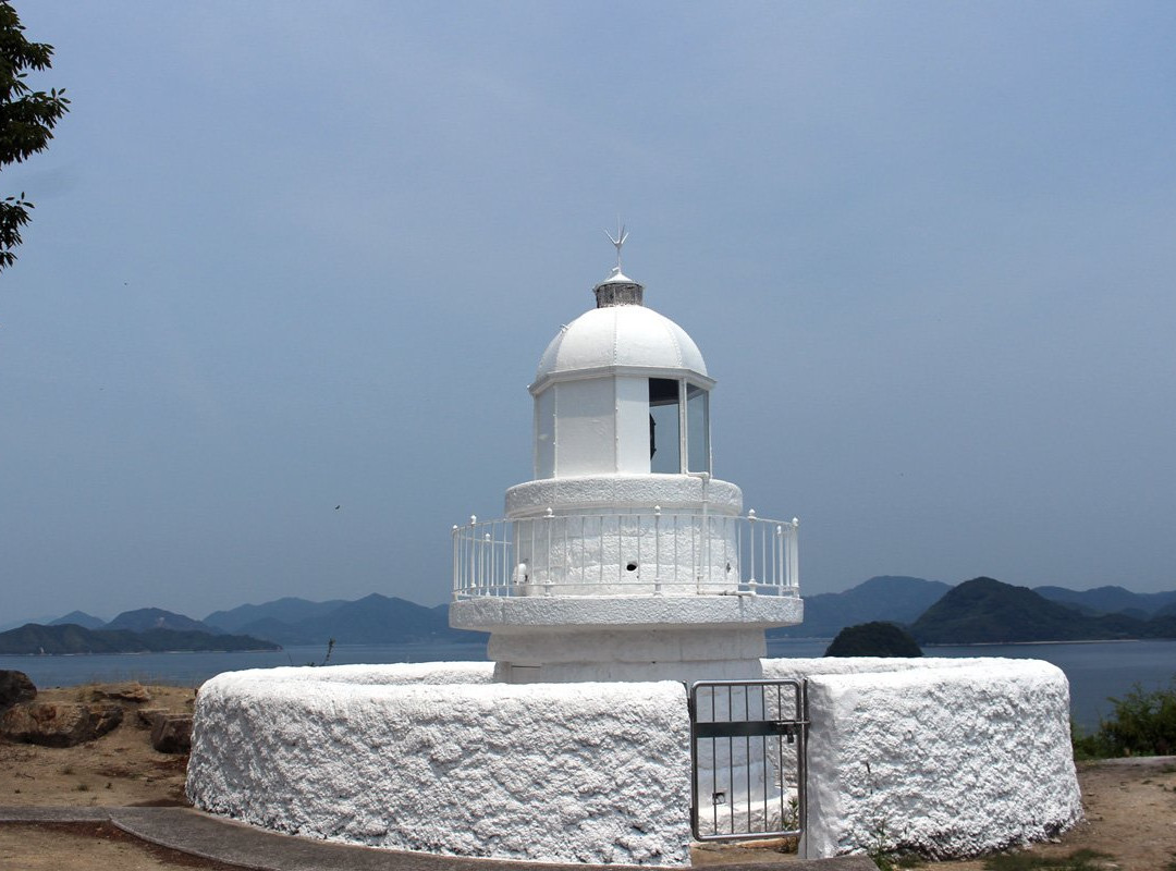 Nakanohana Lighthouse景点图片