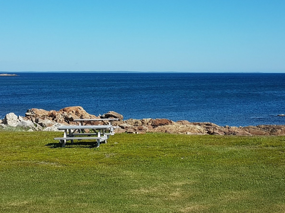 Spindrift by the Sea主图