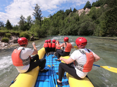 Life Adventures-布莱德必去景点