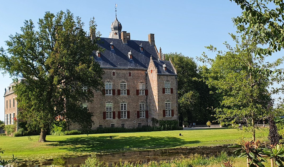 Kasteel Rechteren-Dalfsen必去景点