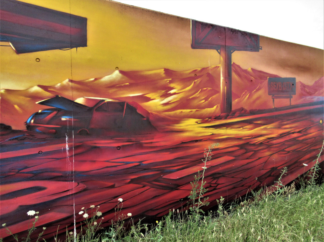 Fresque "Manyak Store and Seyb City"景点图片