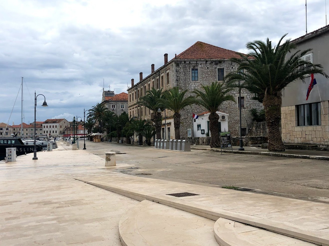 Starigrad - Central Dalmatia Croatia - Theme Trails景点图片