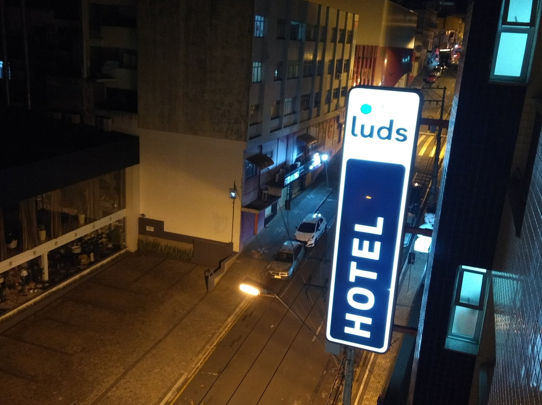 Luds Comfort Hotel主图