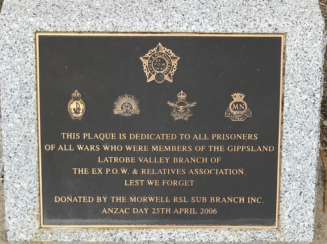 Morwell War Memorial景点图片