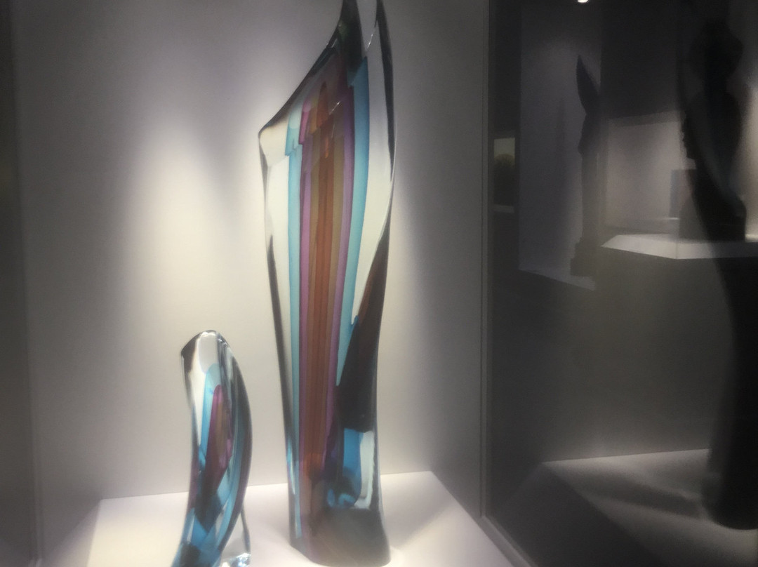 Flint Institute Of Arts Museum + Art School-弗林特必去景点