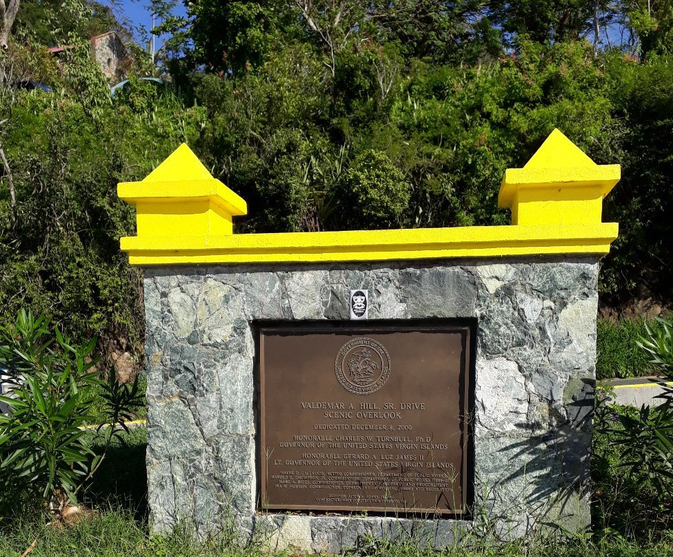 Valdemar A. Hill Drive Scenic Overlook-夏洛特阿马利亚必去景点