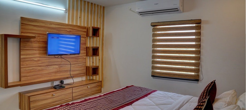 Hotel Whispering Oaks主图