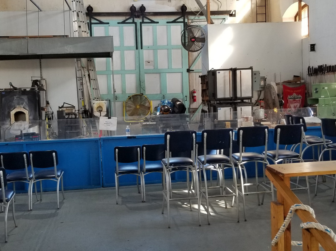 Dockyard Glassworks-Sandys Parish必去景点