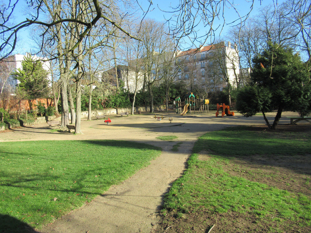 Square de la Convention景点图片