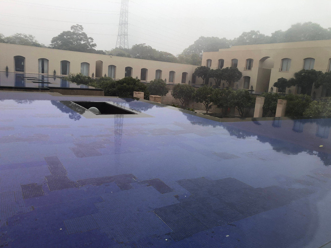 古尔冈三叉戟酒店主图