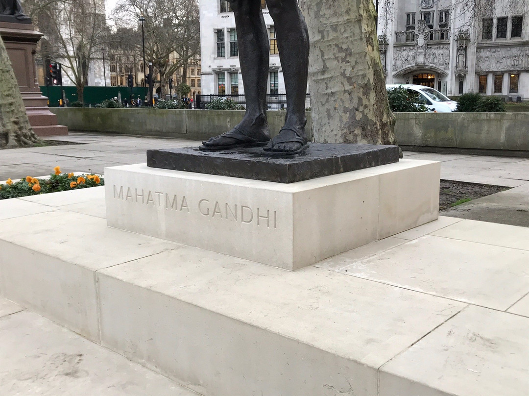 Mahatma Gandhi Statue景点图片