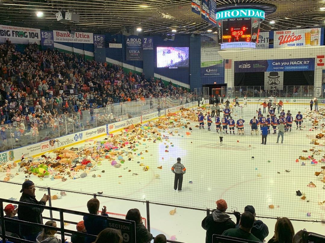 Adirondack Bank Center at the Utica Memorial Auditorium景点图片