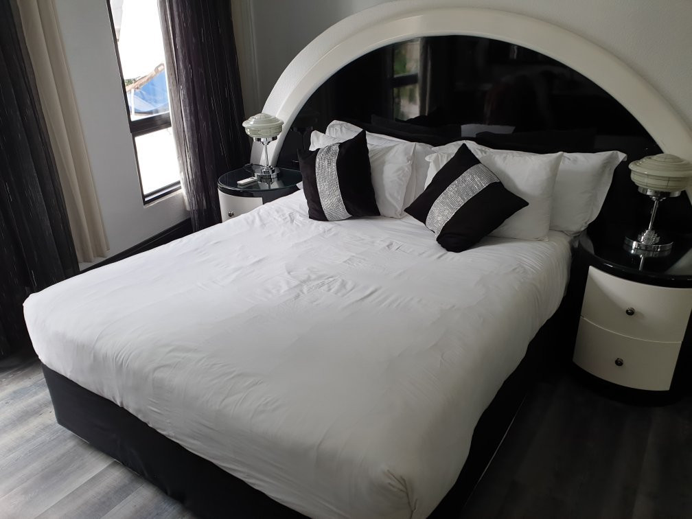 西蒙娜别墅主图